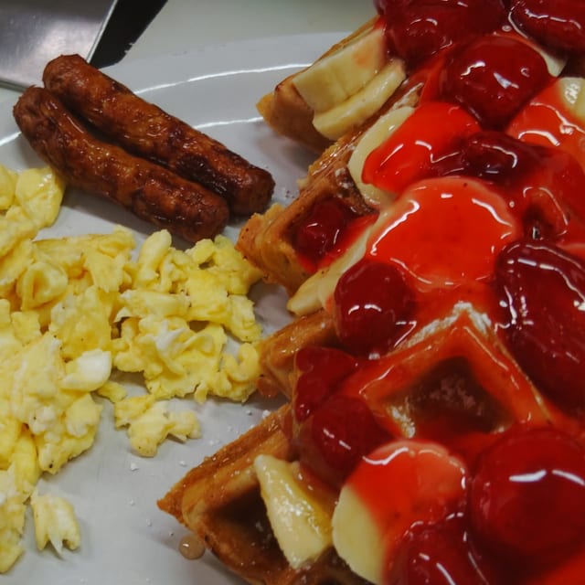 Waffle Combo.